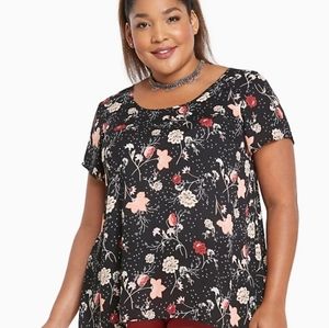 Torrid black floral top 5